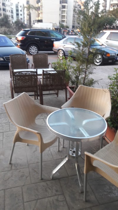 Photos of Alpacino caf&eacute;