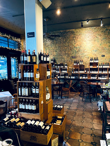 Wine Store «La Buvette Wine & Grocery», reviews and photos, 511 S 11th St, Omaha, NE 68102, USA