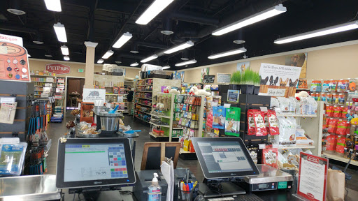 Pet Supply Store «Pet Pros Newcastle», reviews and photos, 6927 Coal Creek Pkwy SE, Newcastle, WA 98059, USA