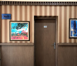 RedDoorz near Istana Plaza 2 photo