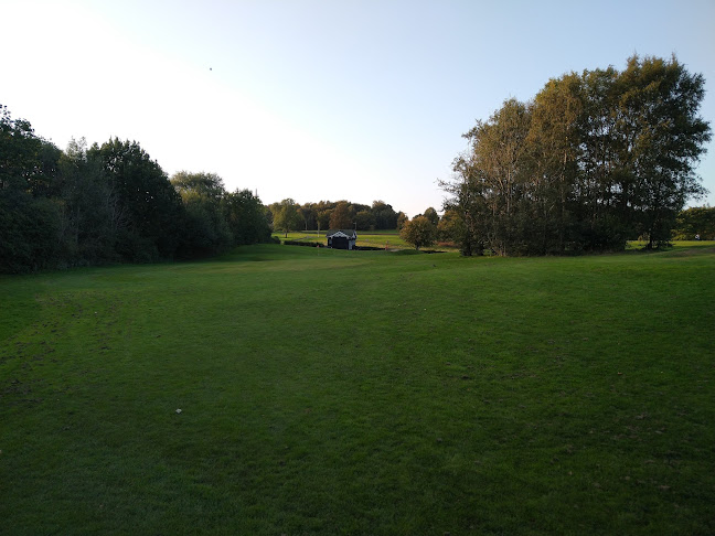 Comments and reviews of Heaton Park Pitch & Putt Course