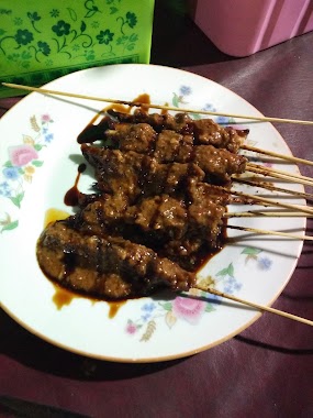Warung Sate Sabar Menunggu