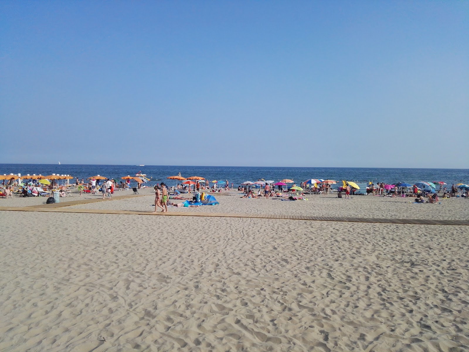 Foto von Spiaggia Ca' Ballarin mit feiner beiger sand Oberfläche