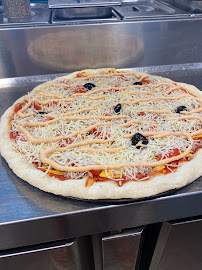 Plats et boissons du Pizzeria Enzo Pizza à L'Isle-sur-la-Sorgue - n°20