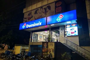 Domino's image