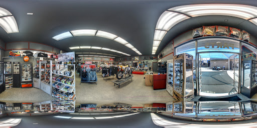 Motorcycle Dealer «Moto United - Beach Cities - Suzuki Polaris Yamaha», reviews and photos, 10401 Alondra Blvd, Bellflower, CA 90706, USA