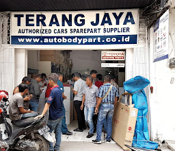 Toko Sparepart Mobil photo