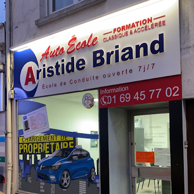 Aristide Briand conduite à Savigny-sur-Orge