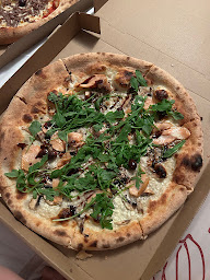 Photo n°8 de Pizzeria La Maïoun à La Gaude ()