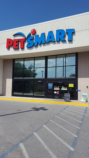 Pet Supply Store «PetSmart», reviews and photos, 849 E 23rd St, Panama City, FL 32405, USA