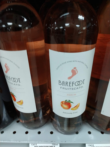 Wine Store «Lake Fine Wines», reviews and photos, 299 Hawkins Ave #2, Ronkonkoma, NY 11779, USA