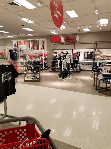 Department Store «Target», reviews and photos, 4000 Monument Rd, Philadelphia, PA 19131, USA