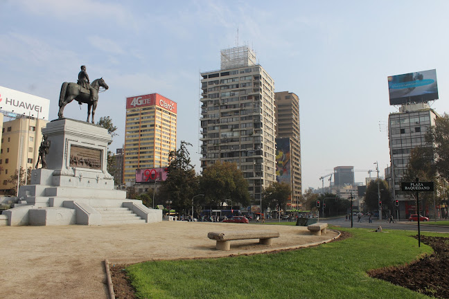 Plaza Baquedano - Providencia