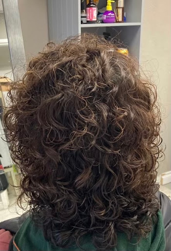 Hair Salon «Headquarters Hair & Beauty Salon», reviews and photos, 16625 Redmond Way # L, Redmond, WA 98052, USA