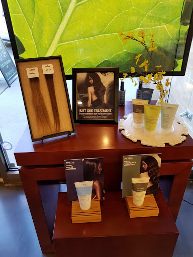 Beauty Salon «Jade Aveda», reviews and photos, 3326 W Friendly Ave # 103, Greensboro, NC 27410, USA
