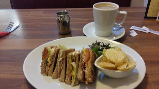 Eilo's Kitchen Restaurant