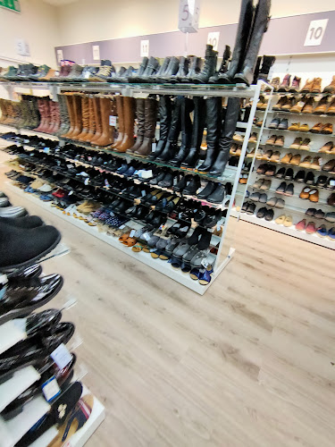 Reviews of Pavers Shoes in Doncaster - Shoe store