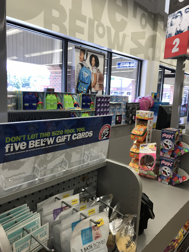 Variety Store «Five Below», reviews and photos, 3632 Concord Pike, Wilmington, DE 19803, USA