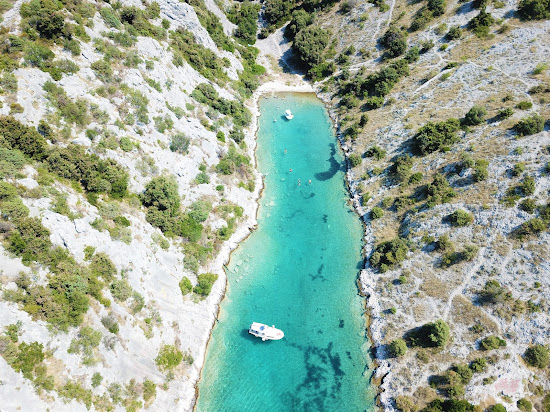 Borovica Cove