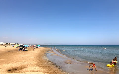 Spiaggia Tre Fontane image