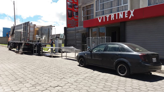 RFF3+Q99, C. Narváez, Píllaro