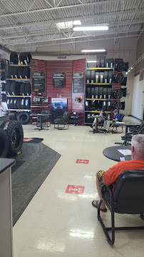 Les Schwab Tire Center - Photo 7 - Car repair in Airway Heights, WA, Spokane