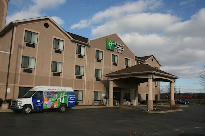 Holiday Inn Express & Suites Belleville (Airport Area), an IHG Hotel