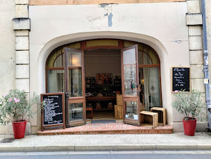 Photo n°74 de Le Nord-Pinus à Arles ()