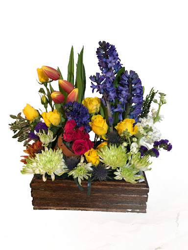 Florist «EC Florist & Gifts», reviews and photos, 224 Washington St, Brookline, MA 02445, USA