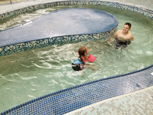 Community Center «Middleburg Heights Community Center», reviews and photos, 16000 Bagley Rd, Cleveland, OH 44130, USA