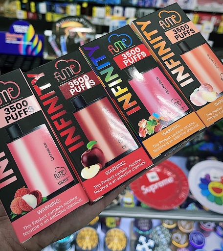 Tobacco Shop «House Of Vapes/Smoke Shop», reviews and photos, 4151 W Vine St, Kissimmee, FL 34741, USA