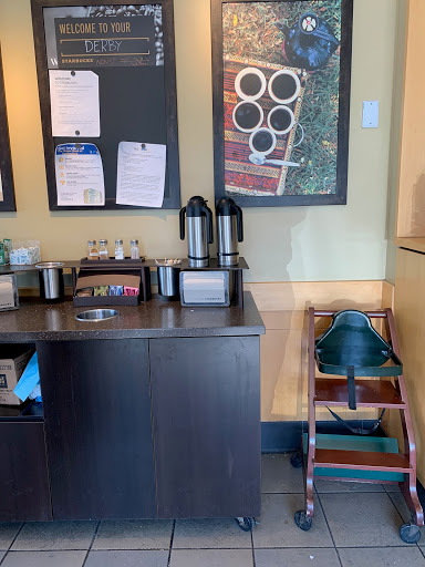 Coffee Shop «Starbucks», reviews and photos, 552 New Haven Ave, Derby, CT 06418, USA
