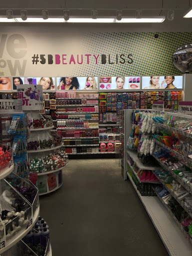 Variety Store «Five Below», reviews and photos, 23678 US Hwy 19 N, Clearwater, FL 33765, USA