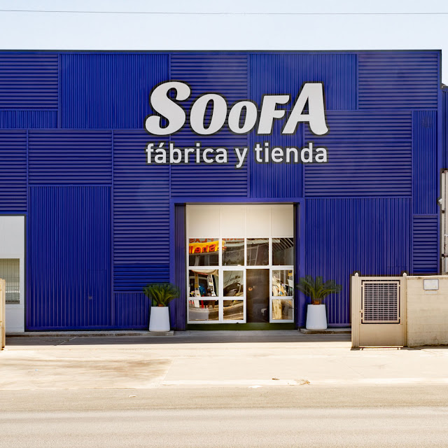 Soofa, Manufacture and sale of sofas