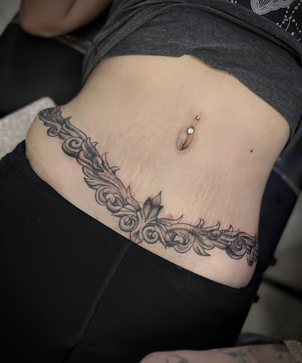 Find are hand tattoos a bad idea for your next unique tattoo in San Diego at High Class Tattoo SD