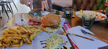 Hamburger du Restaurant Jungle Kitchen à Saint-Ouen-sur-Seine - n°4