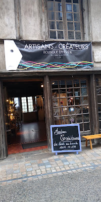 Boutique Éphémére à Uzerche