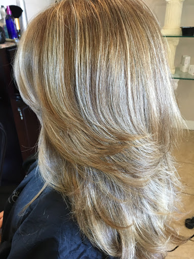 Day Spa «Luxury Salon & Spa», reviews and photos, 466 S Atlanta St, Roswell, GA 30075, USA