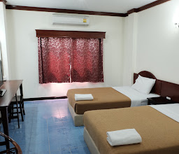 โรงแรม จันทร์ธารา photo