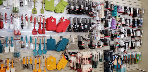 Thrift Store «Lakewood Goodwill», reviews and photos, 6002 Mt Tacoma Dr SW, Tacoma, WA 98499, USA