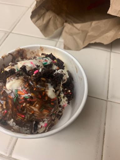 Ice Cream Shop «Cold Stone Creamery», reviews and photos, 24000 Alicia Pkwy #21, Mission Viejo, CA 92691, USA