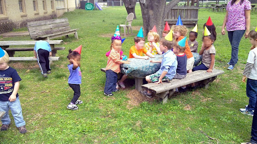 Day Care Center «Cuddly Kids Hourly and weekly Daycare», reviews and photos, 6464 E Lovers Ln, Dallas, TX 75214, USA