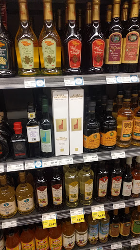 Grocery Store «Whole Foods Market», reviews and photos, 13998 Cedar Rd, University Heights, OH 44118, USA