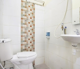 OYO 654 Fabio Guest House Syariah photo