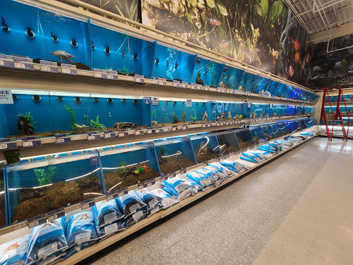 Pet Supply Store «PetSmart», reviews and photos, 155 E Rte 59, Nanuet, NY 10954, USA