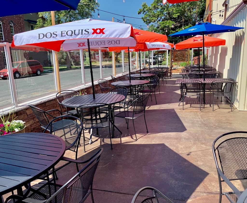 De Leon’s Taco & Bar #2 GU 99207