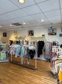 San Lorenzo Bikinis - Photo 5 - Car repair in Kailua, HI, Kailua