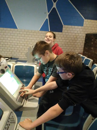 Bowling Alley «Poelking Lanes», reviews and photos, 1403 Wilmington Ave, Dayton, OH 45420, USA