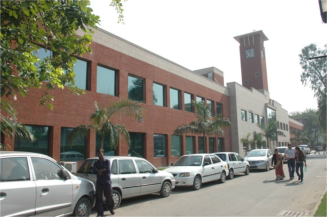 Moolchand Medcity In The City New Delhi