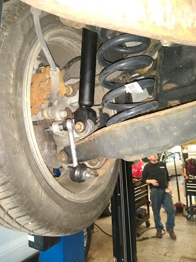 Car Repair and Maintenance «Francen & Son Foreign Car Specialist», reviews and photos, 1650 E Algonquin Rd, Algonquin, IL 60102, USA